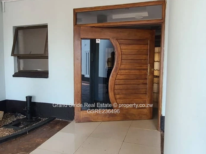 Luxurious Mansion To Let