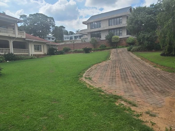 6 Bedroom House