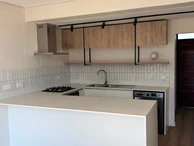 2 Bedroom Flat & Apartment
