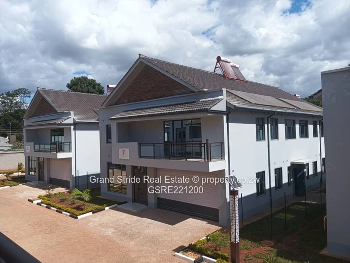 Executive Townhouses for Sale in Pomona